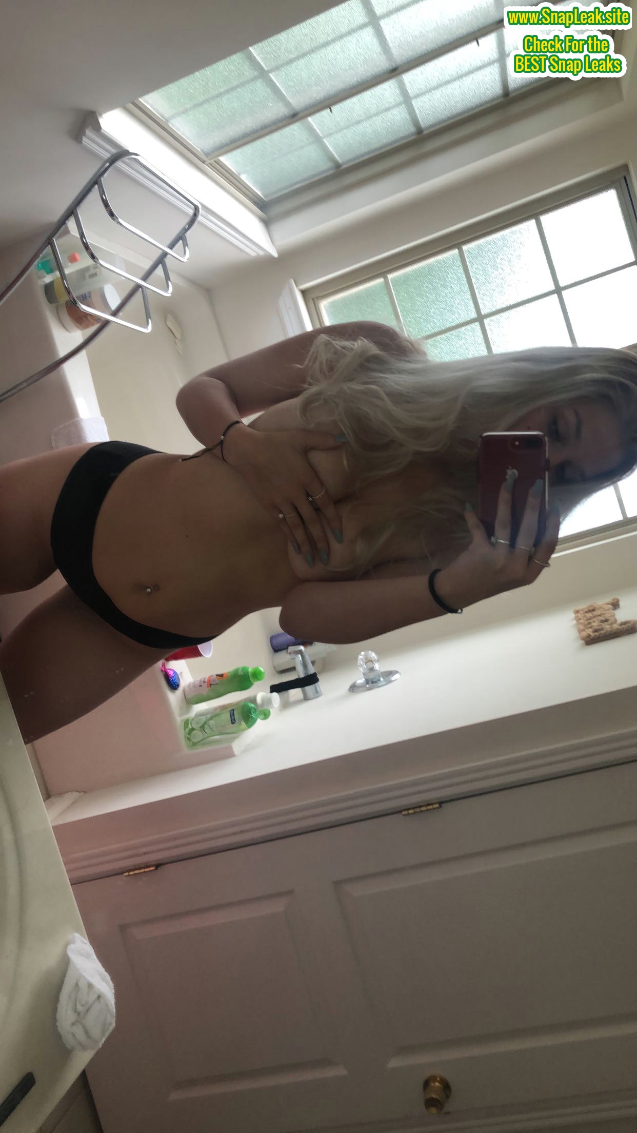 Young Attractive Teen Girl Leaked Snapchat