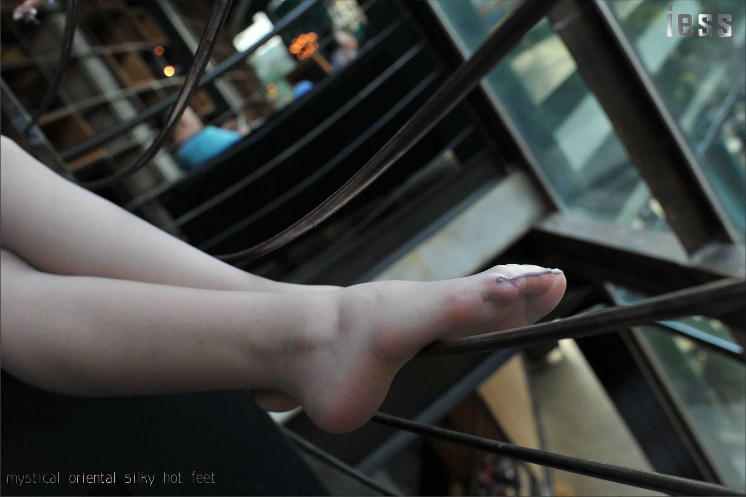 China Beauty Legs and feet 116