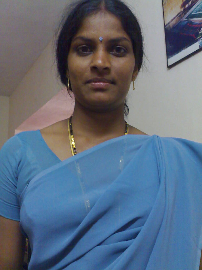 Beautiful Tamil aunty
