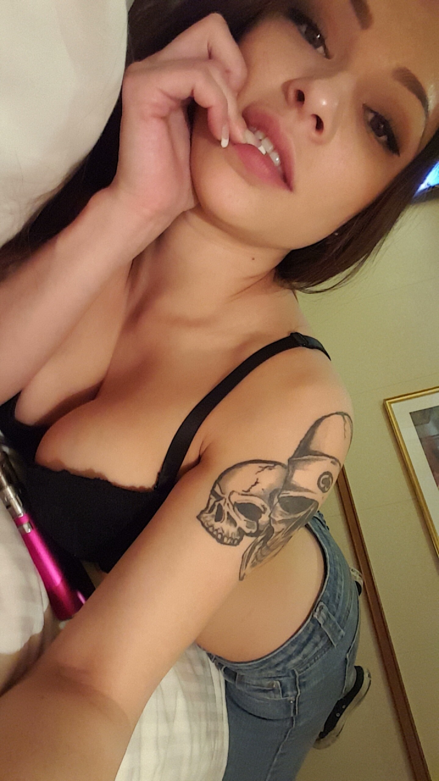 Selfie Tit Brunette Babe Wow