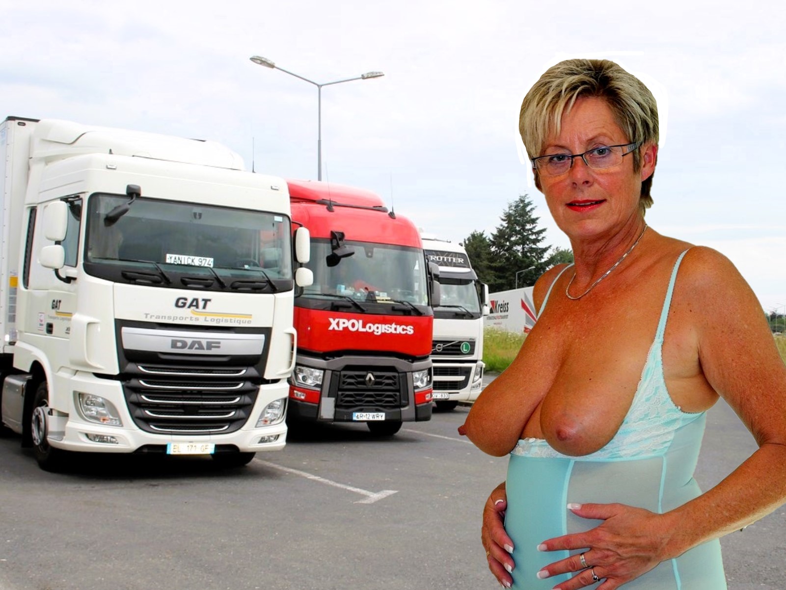 german milf busty shaved geek pics & tribute