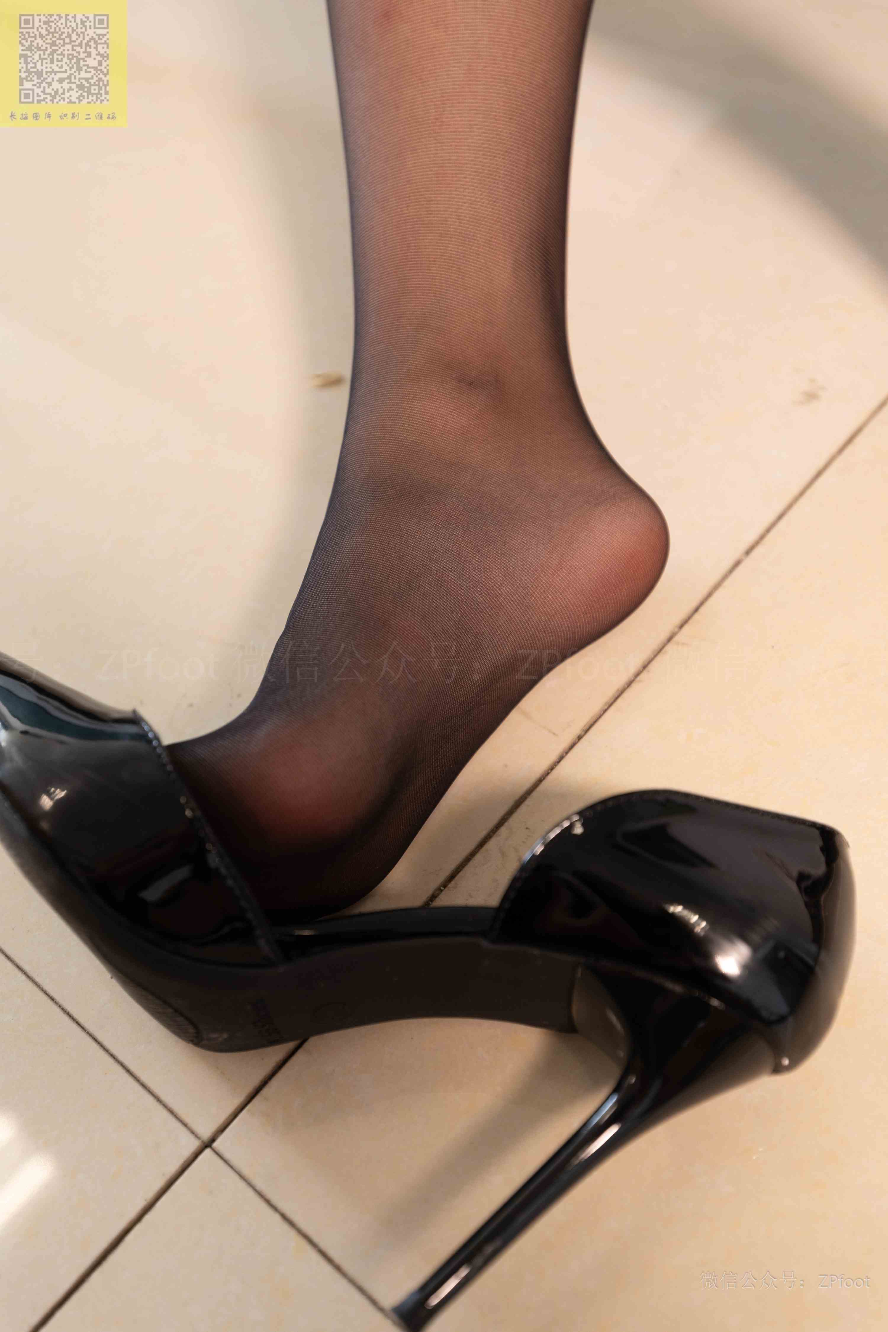China Beauty Legs and feet 1300