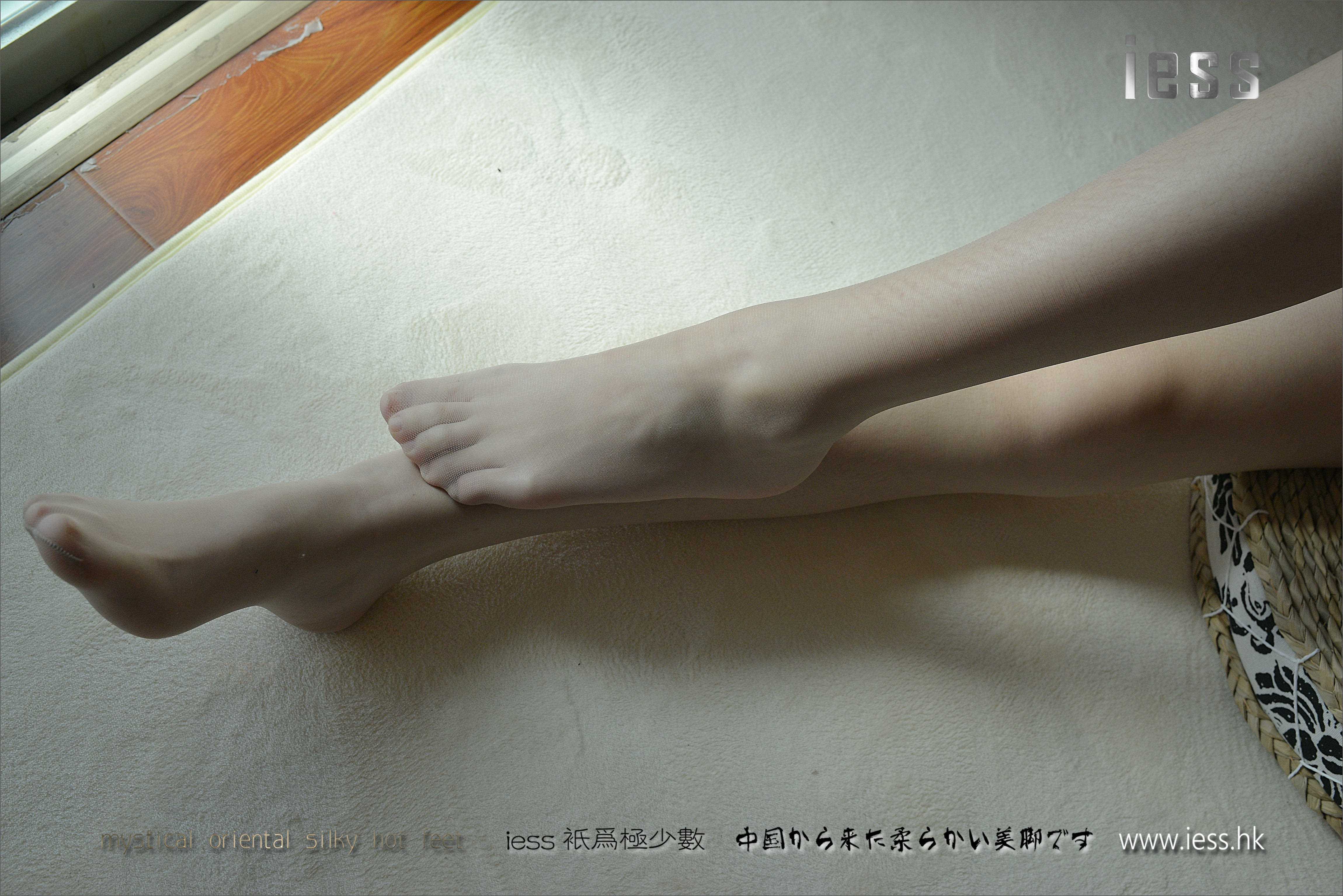 China Beauty Legs and feet 195