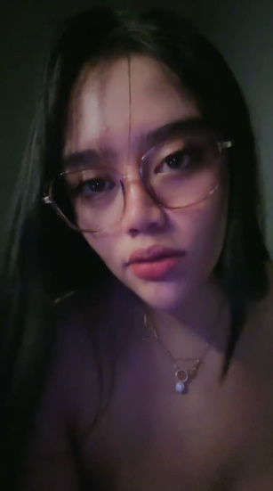 Back to Hot Girl