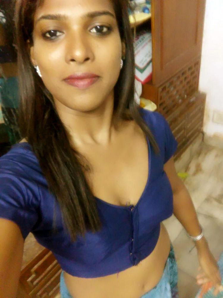 Hot Nude Indian Girl Desi Nice Tits Images