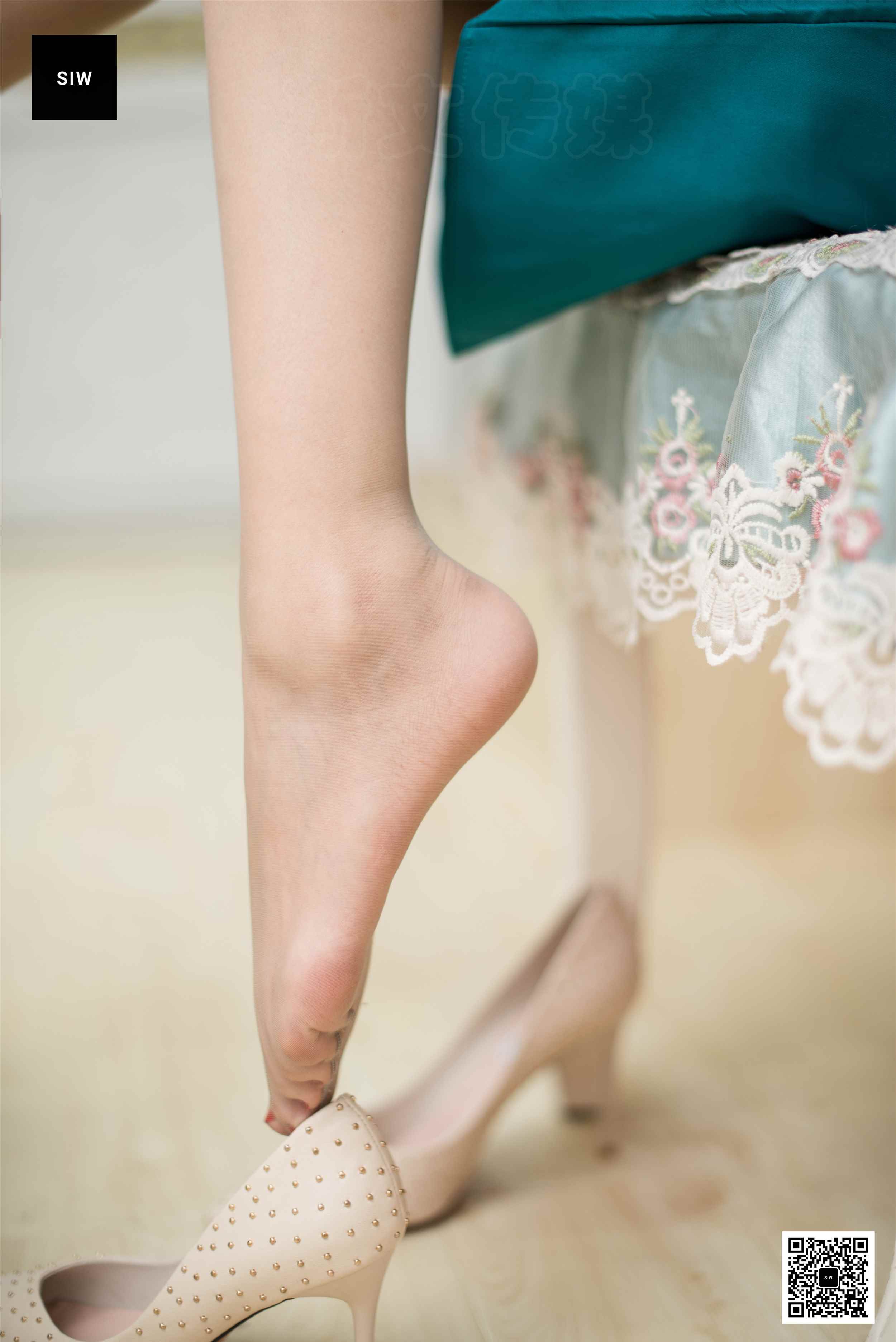 China Beauty Legs and feet 16