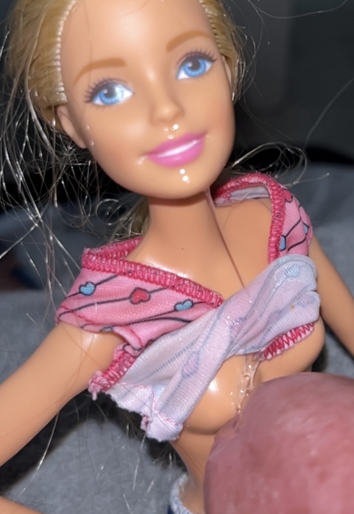 Secondhand store Barbie 3