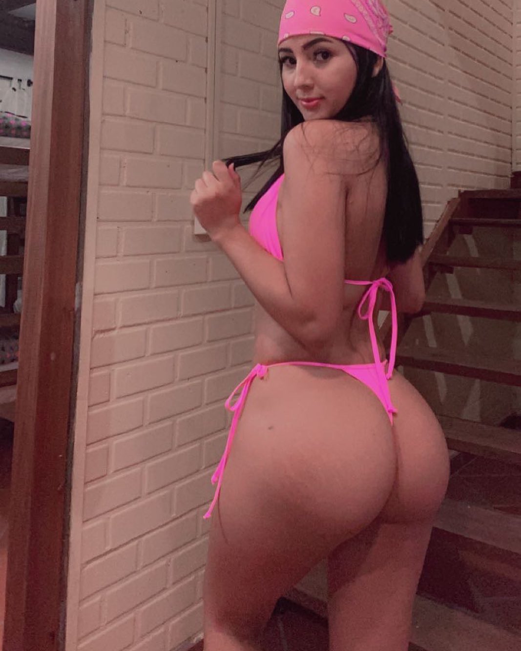 Latin Thick Booty 9
