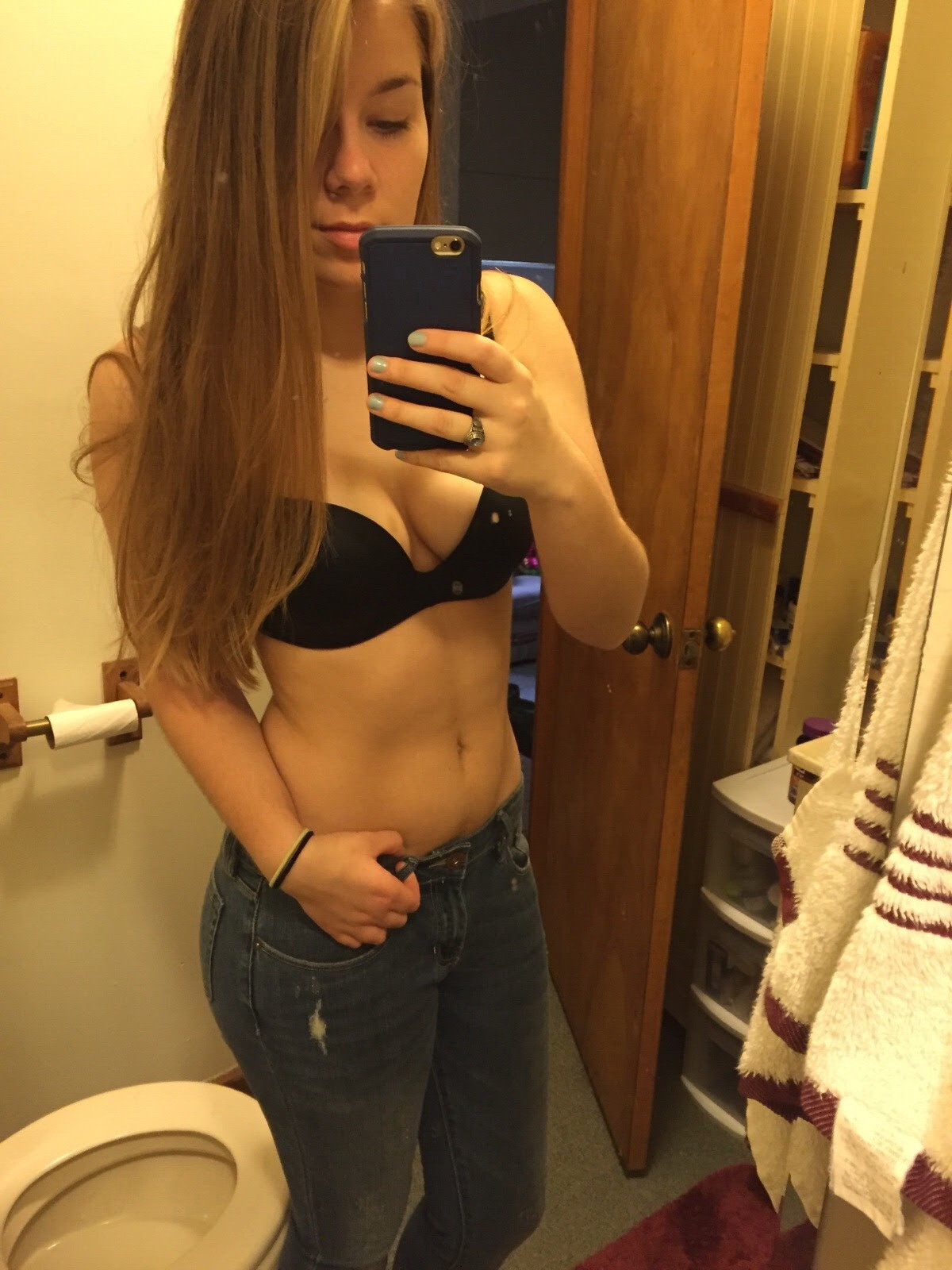 Naughty Amateurs 51