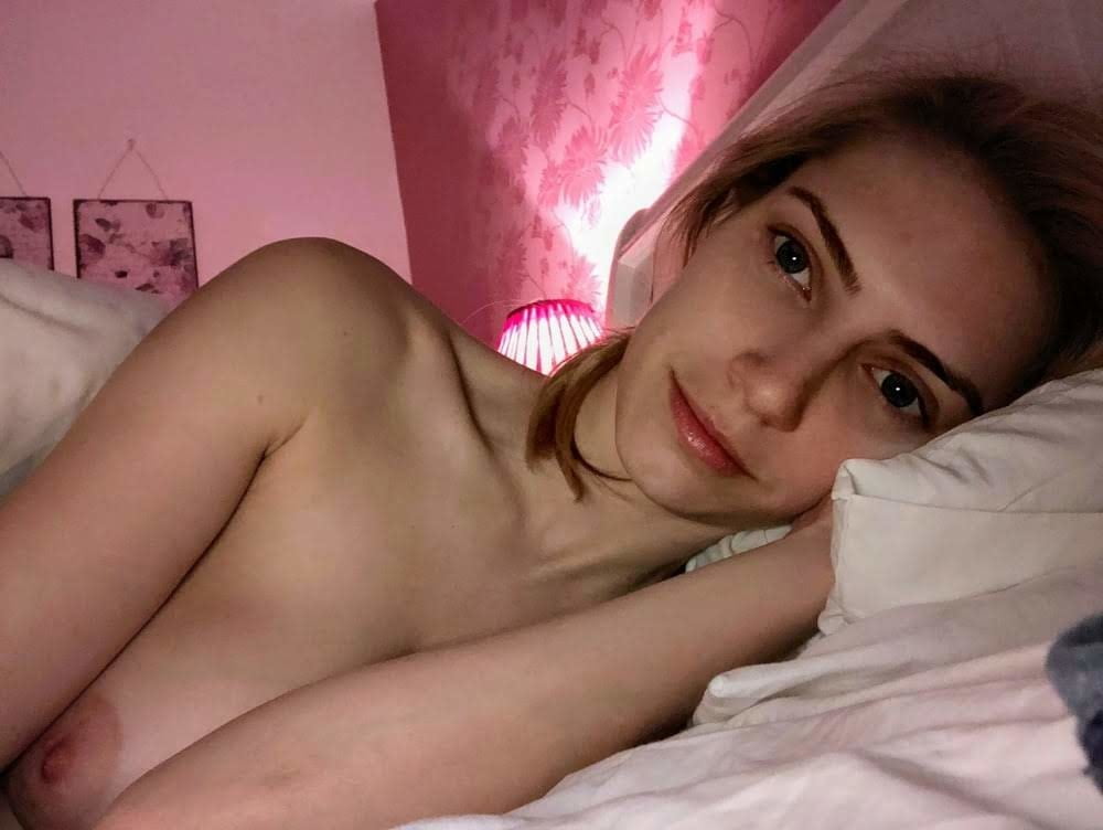 Sexy Blonde Slim MILF Exposed