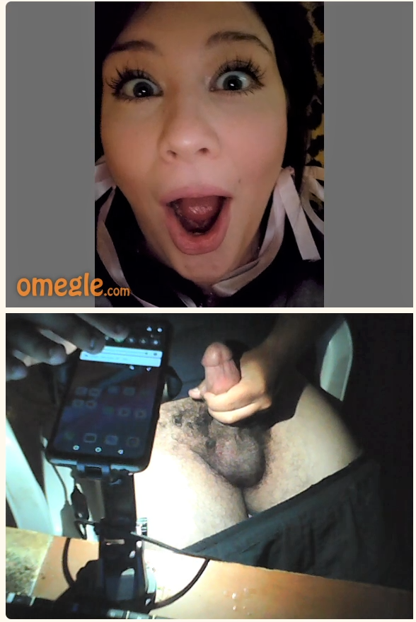 flashing my penis to girls in omegle