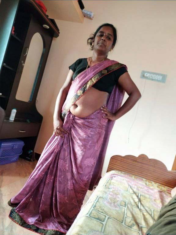 Dusky Tamil Horny Wife Nude Pics By Hubby
