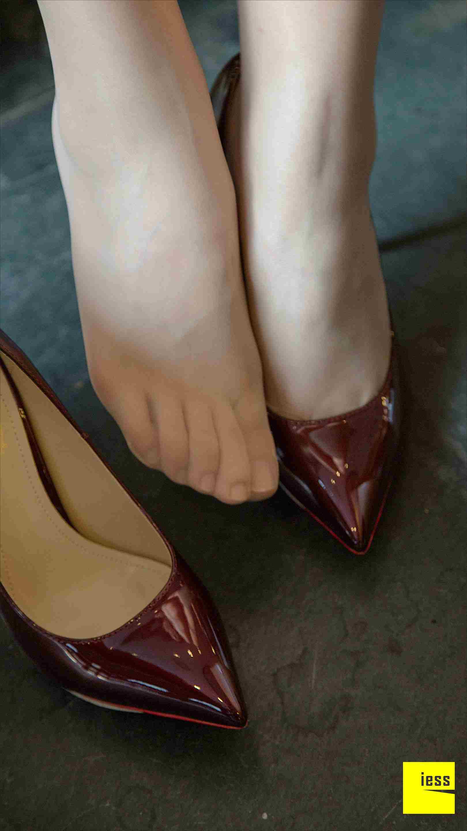 China Beauty Legs and feet 106