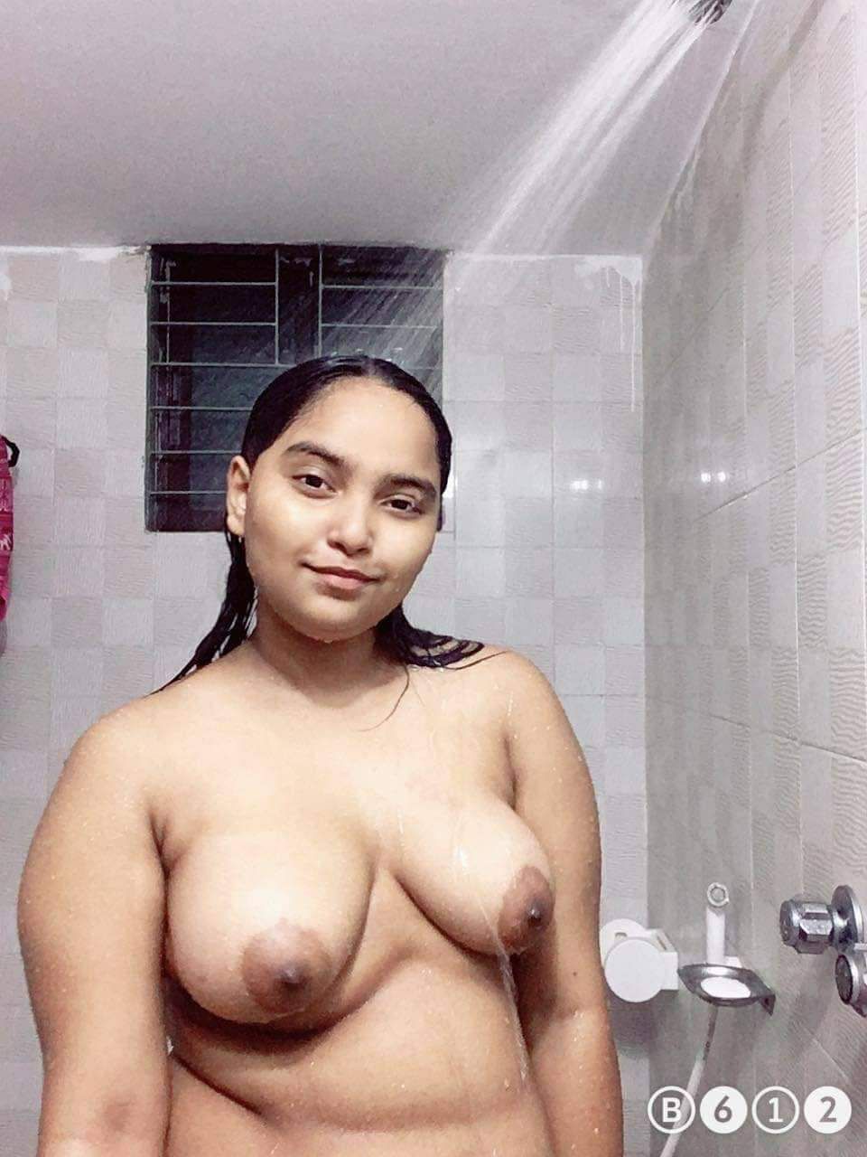 Teen virgin showing nude