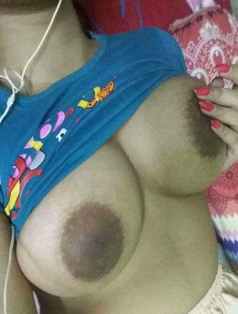 Busty Indian Girl Huge Tits