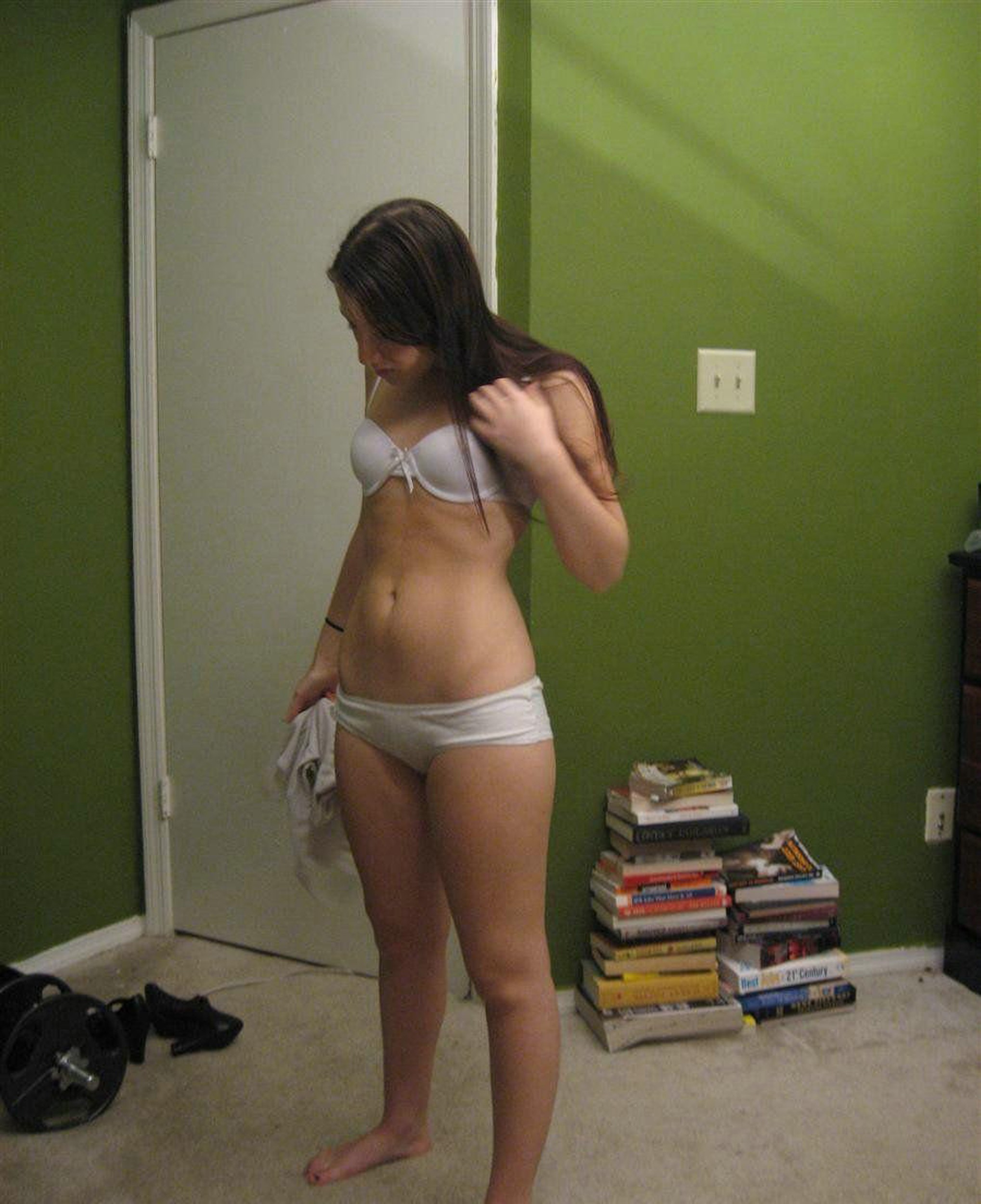 Naughty Amateurs 82