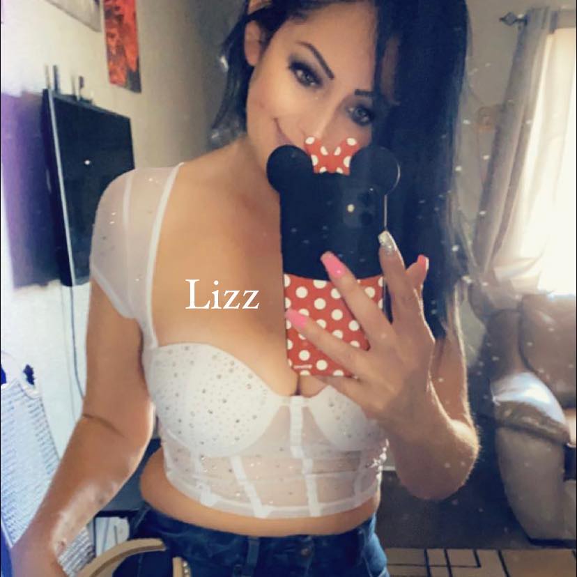 Lizz L Garcia