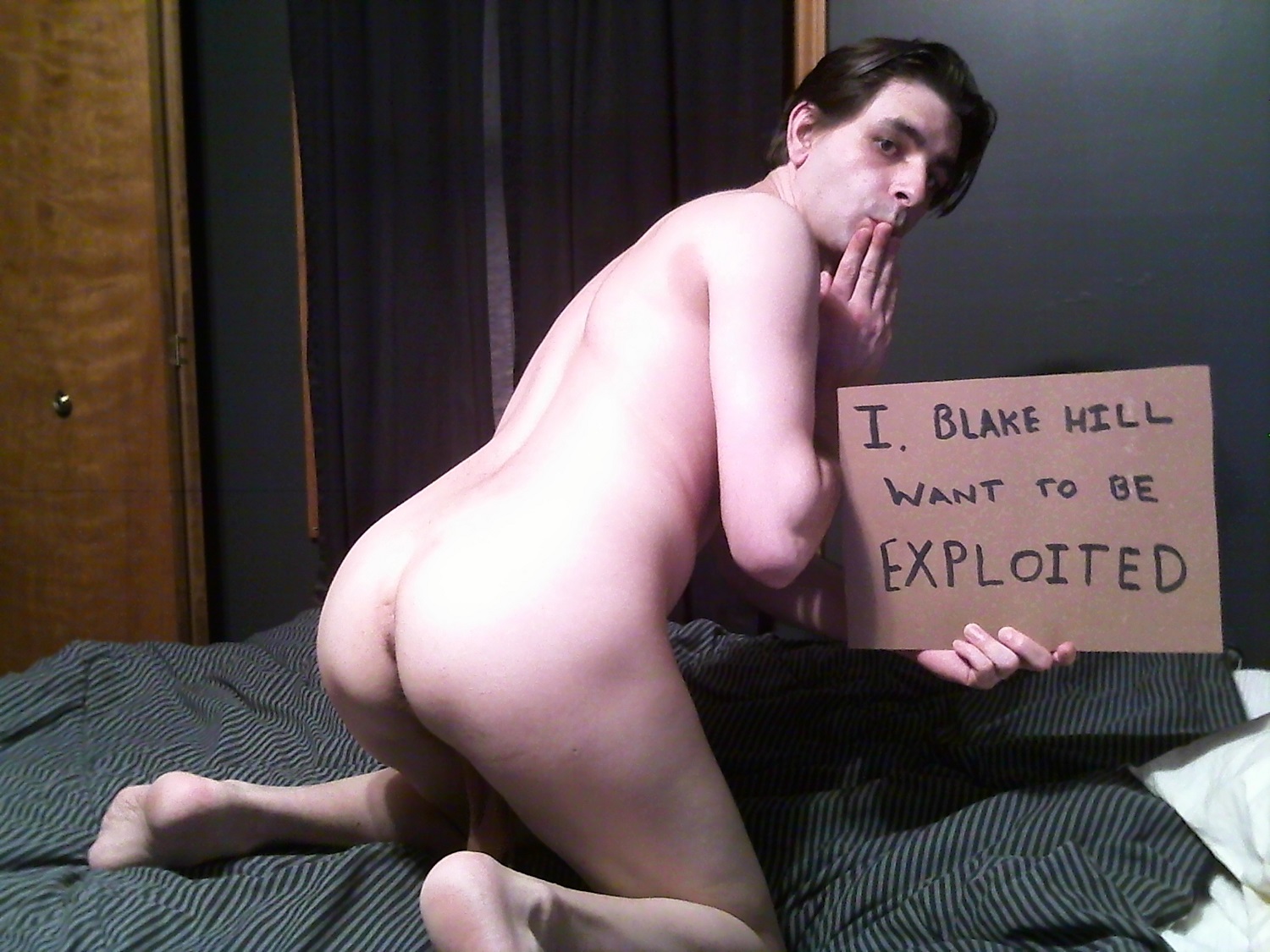 Webslut Blake Hill from Grand Rapids Michigan Exposed