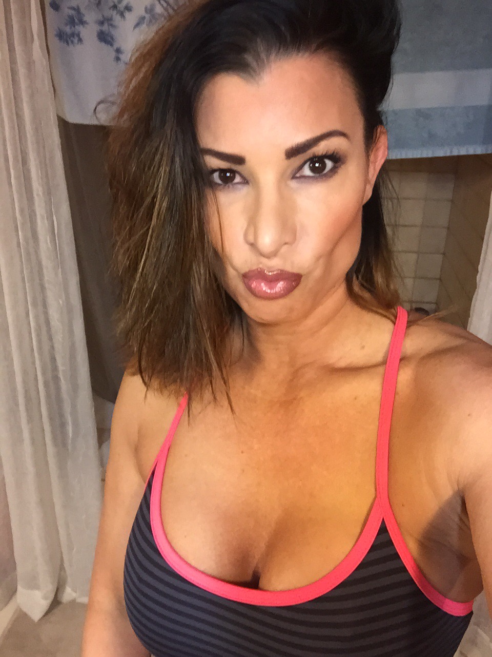 Lisa Marie Varon (Victoria aka Tara) NUDE Leaks