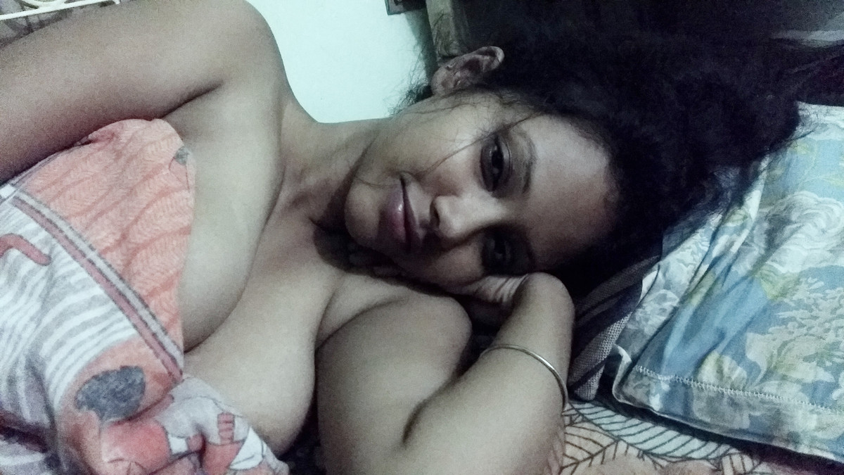 Desi nude