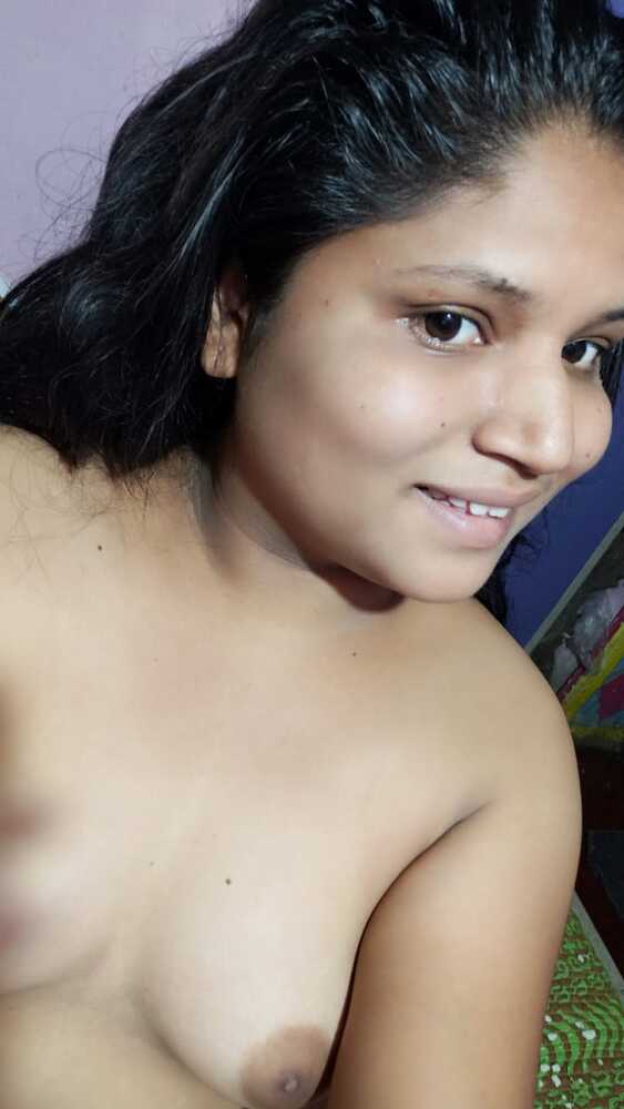 Cute desi nude girl