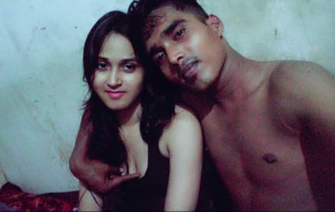 Indian cute girl fucking  leaked  pic