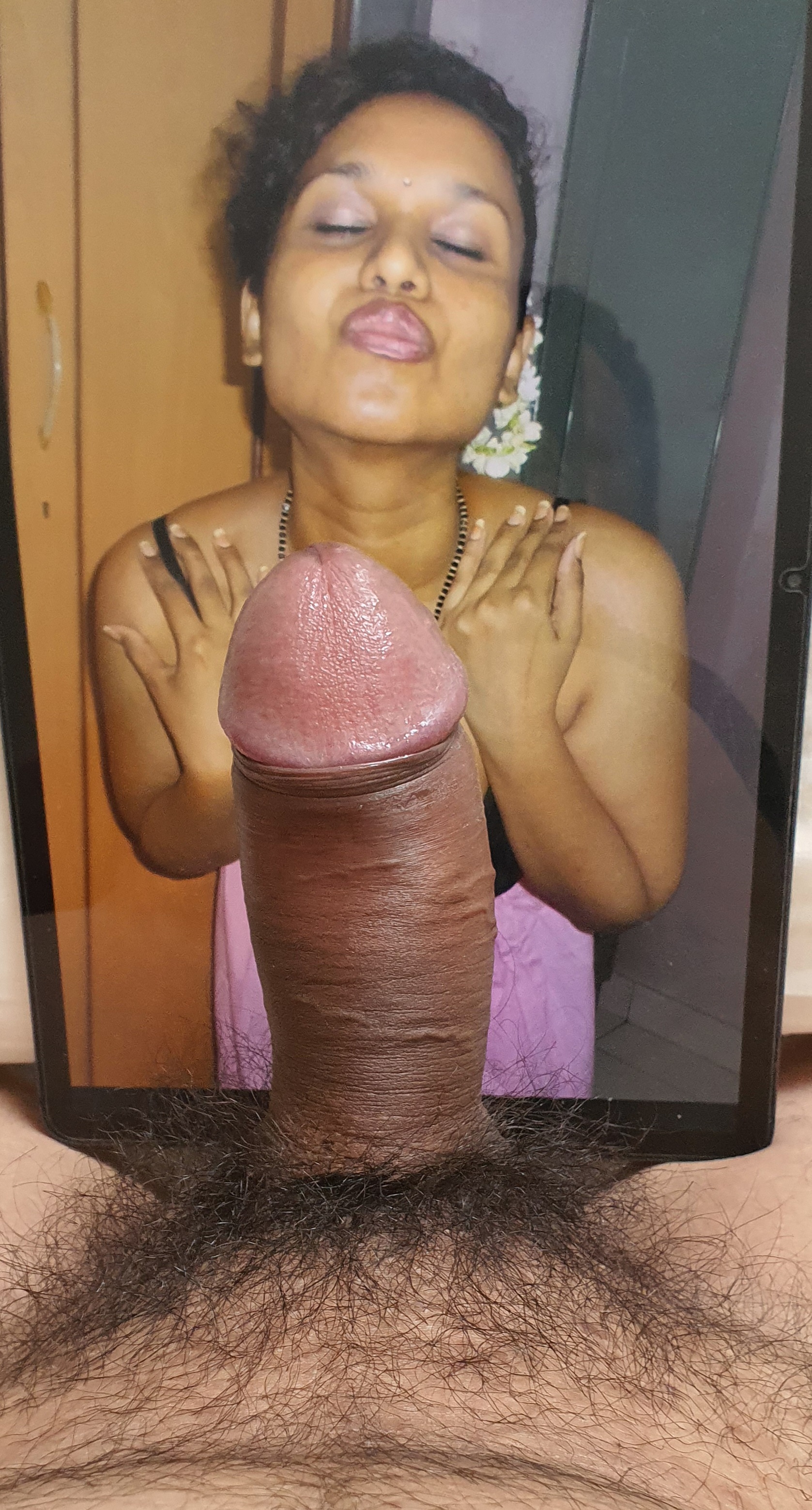 Cock tribute to busty curvy Indian milf by Thukkamj