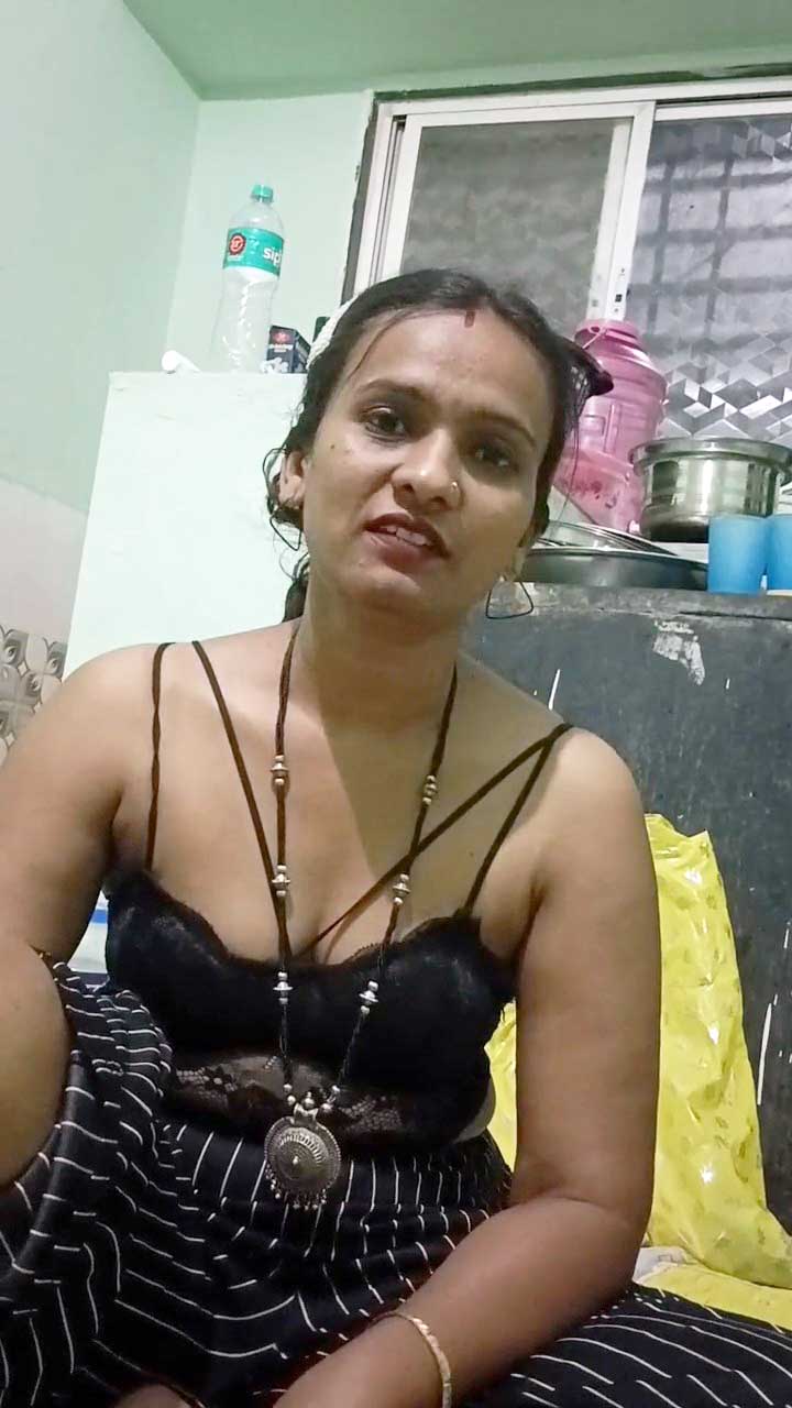 Naughty South Indian Sexy Wife Nude Sex Photos