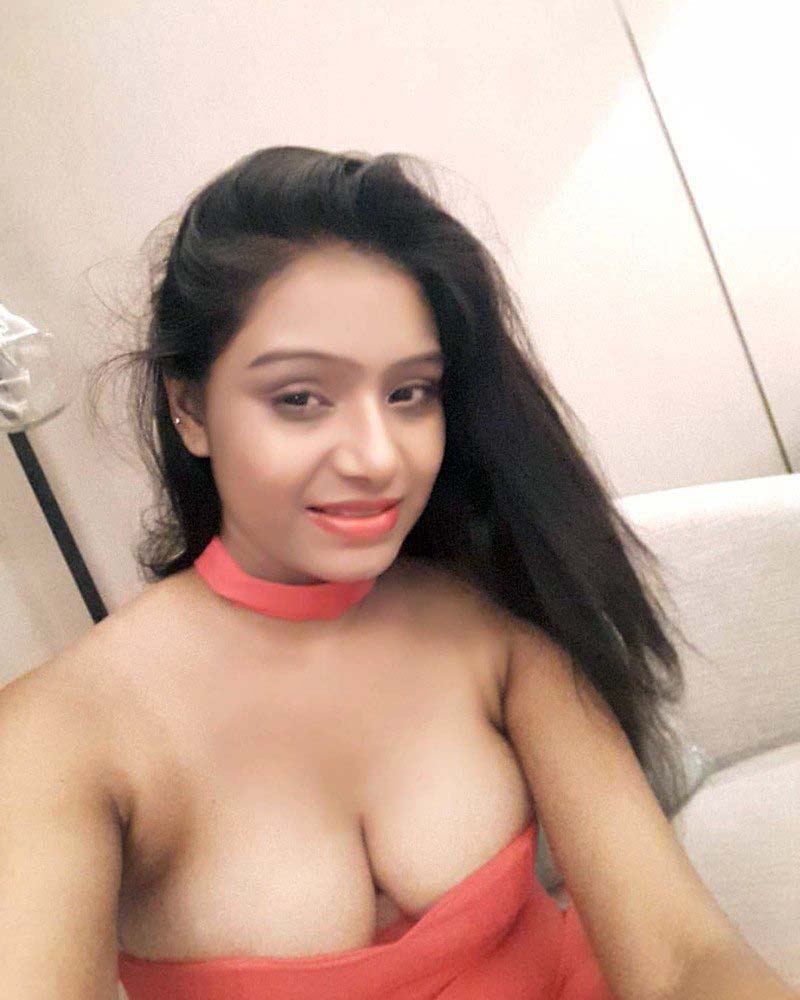 Indian bhabhi photoshoot nude collection