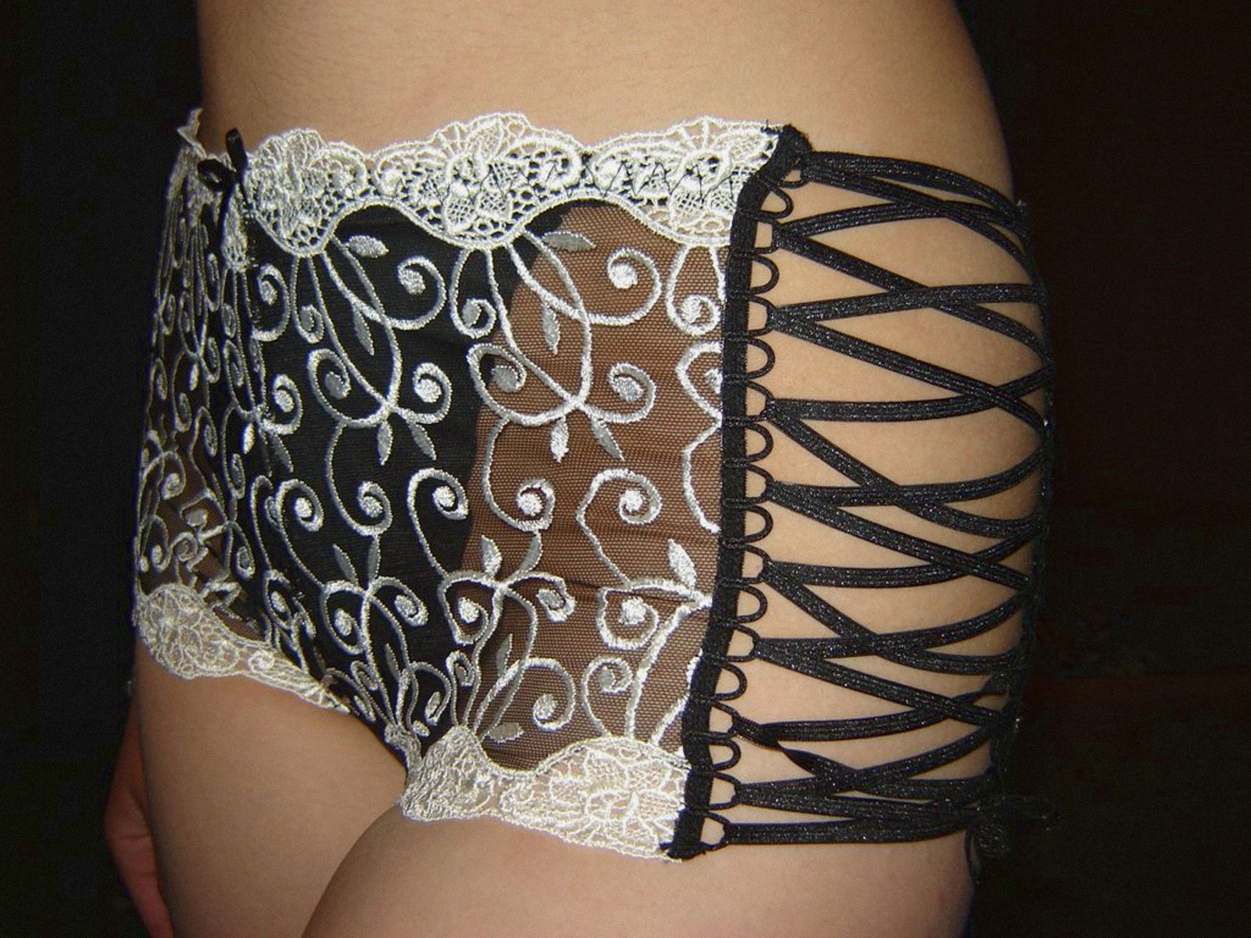 Naughty Amateurs 205