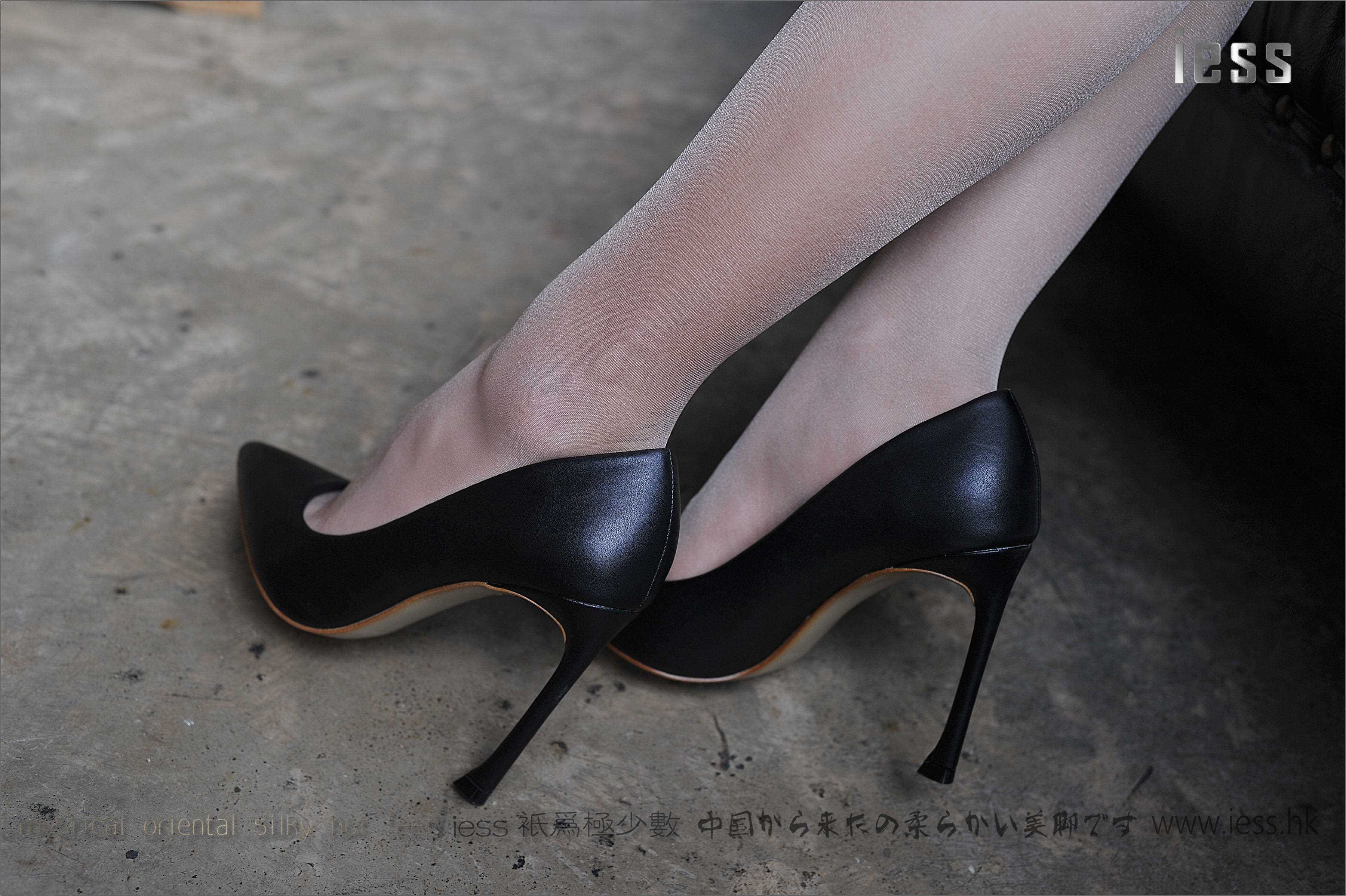 China Beauty Legs and feet 145