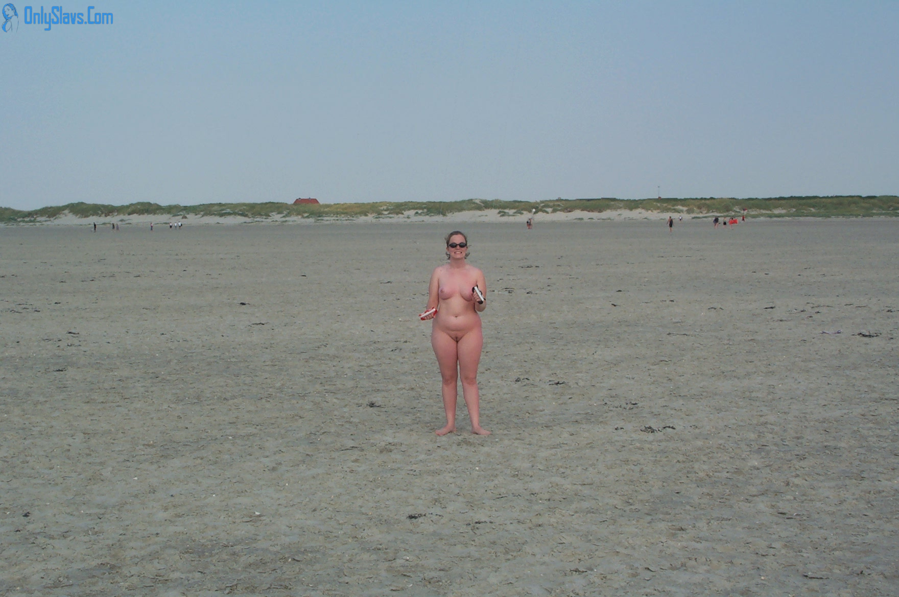 Sexy Russian nudist voyeur wife on vacation