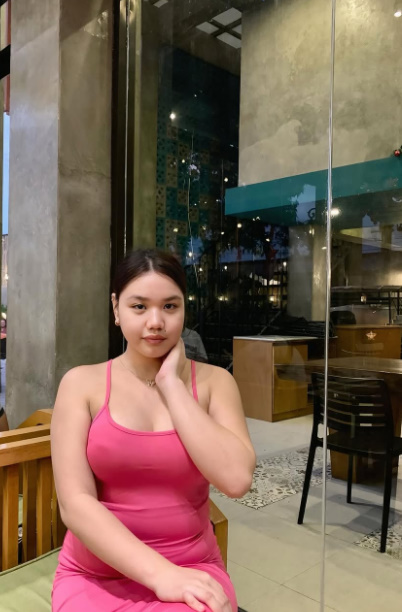 Back to Hot Girl