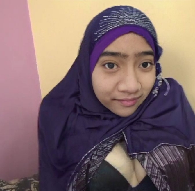 seema Girl Nude hijab Selfie Leaked - Desi