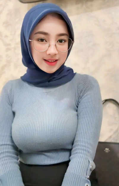 Hot Hot Hot Girl 1