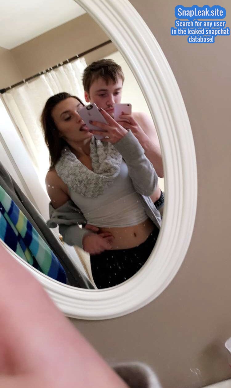 Leaked Snapchat Brunette Teen Part 1/2