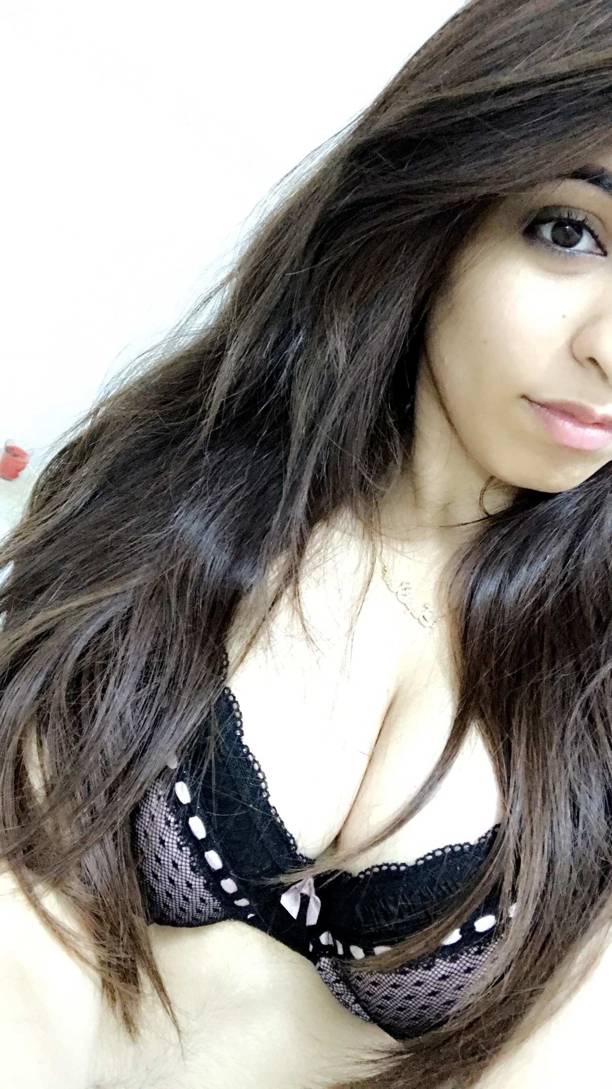 Horny Indian Bitch Nudes