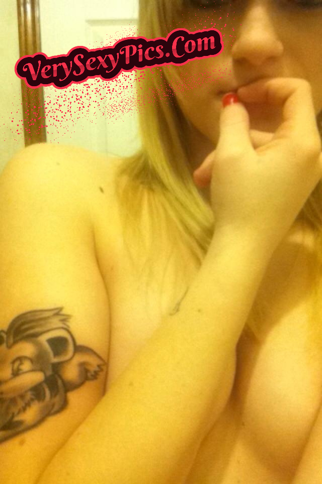 Leaked Snapchat Nudes Of Hot Amateur Teens