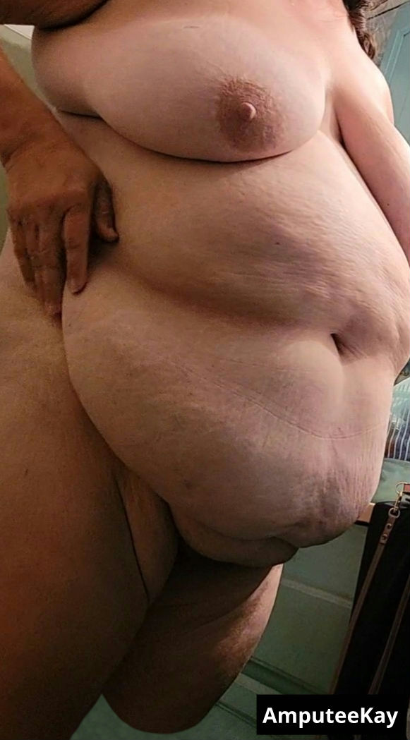 Amputee BBW wife with huge titties that have large areolas