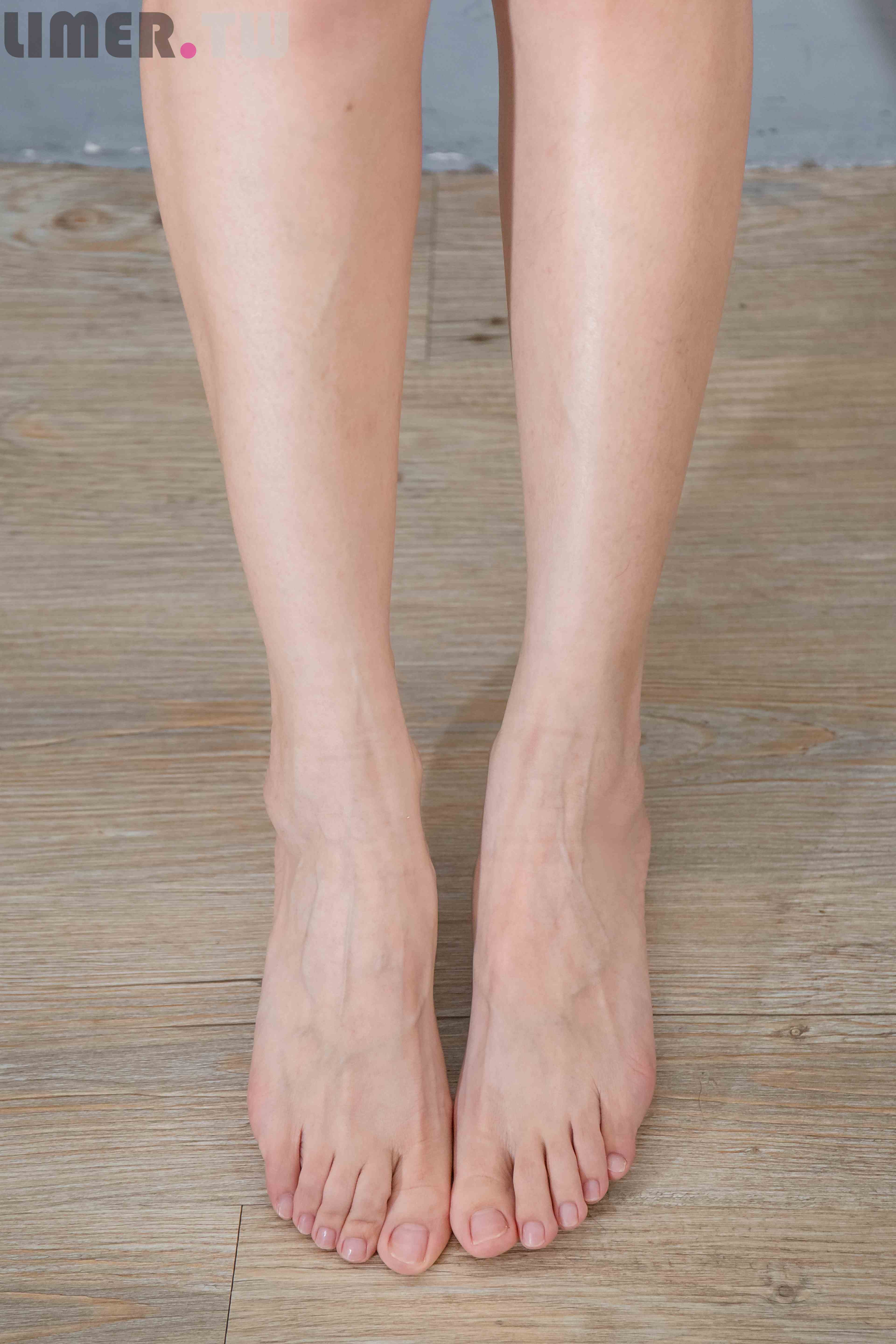 China Beauty Legs and feet 635
