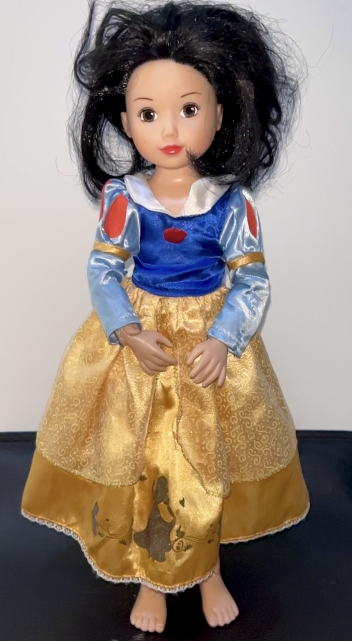 Disney’s Snow White doll footjob handjob precum and cumshot