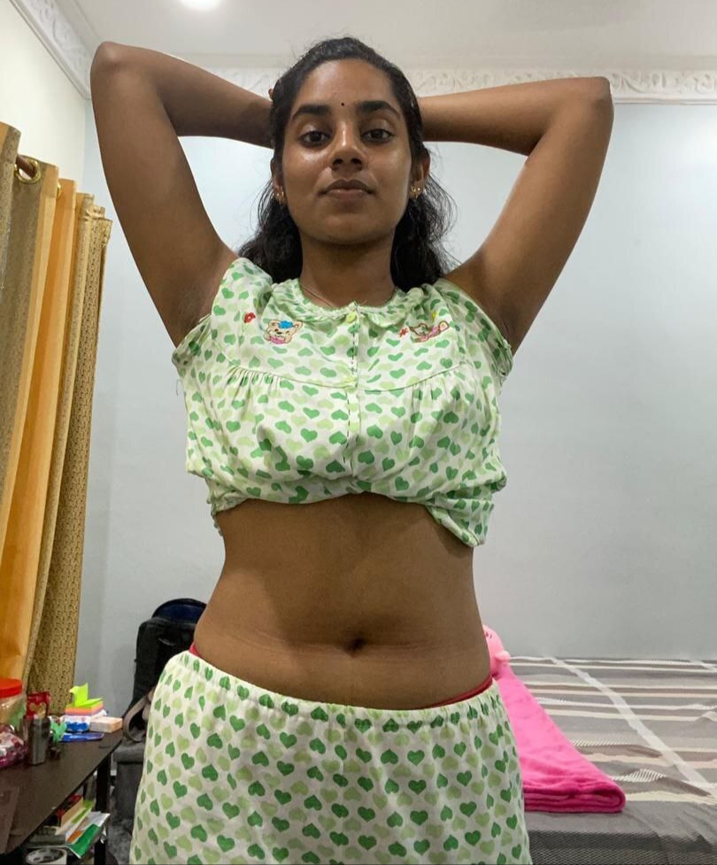 Indian Tamil Extremly Horny Girl Nice Boobs Pics