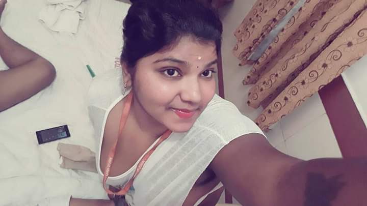 Tamil chick hot photo