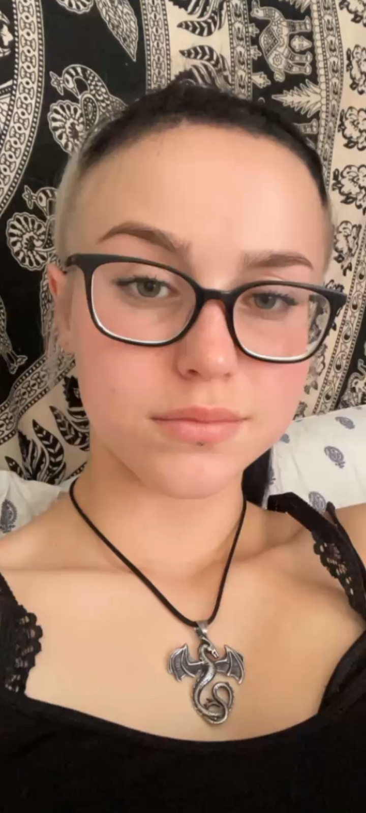 hot teen with glasses again