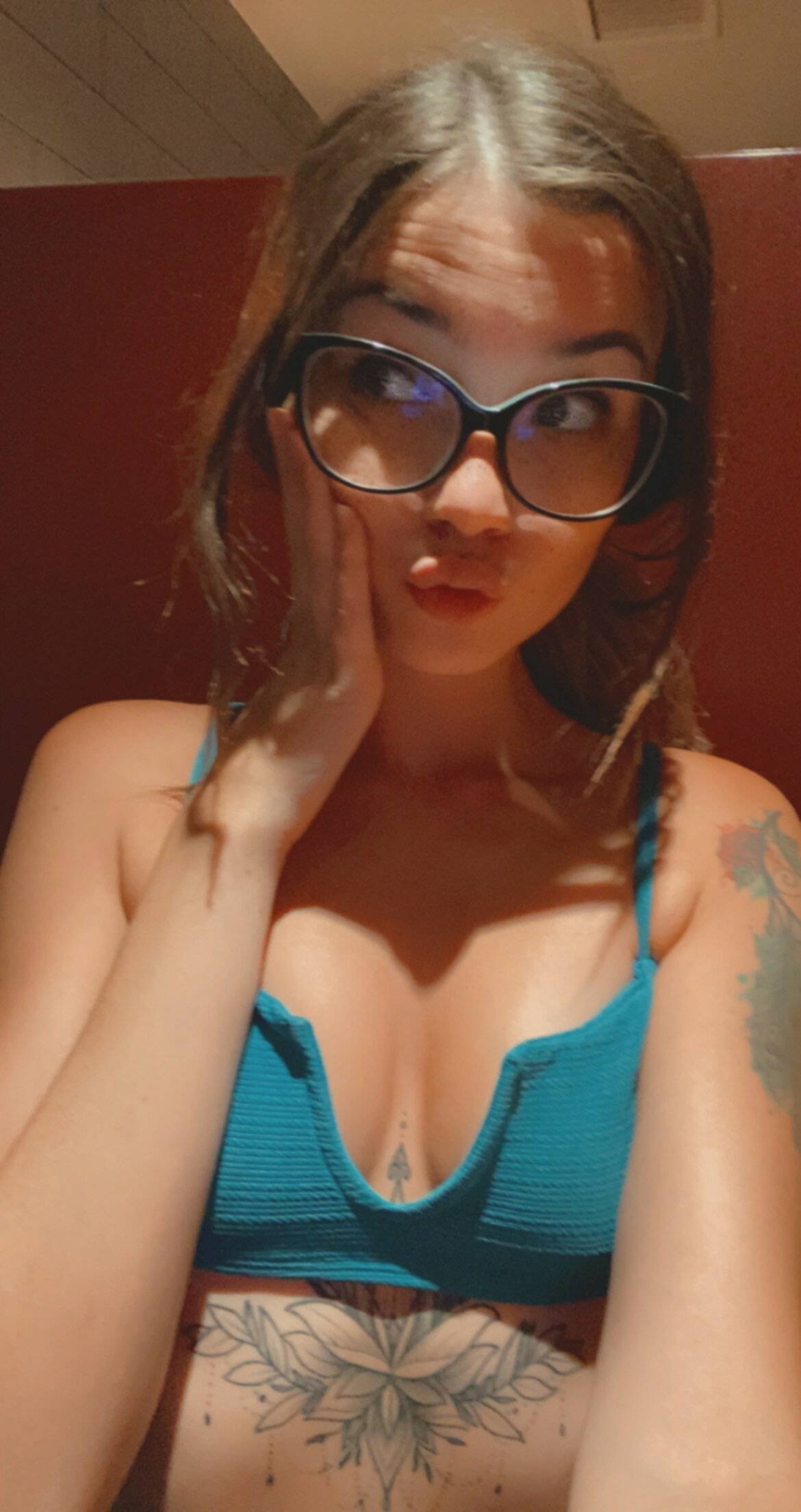 Slut Becca, nude selfies and blowjobs