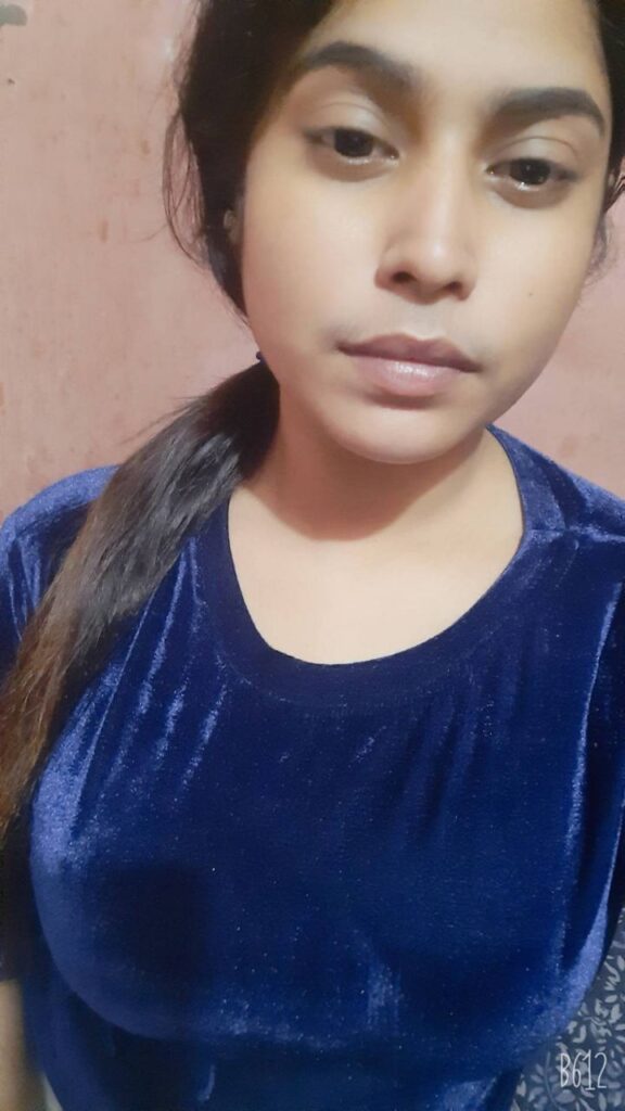 Indian Horny Married Girl Nude Selfie Leaked