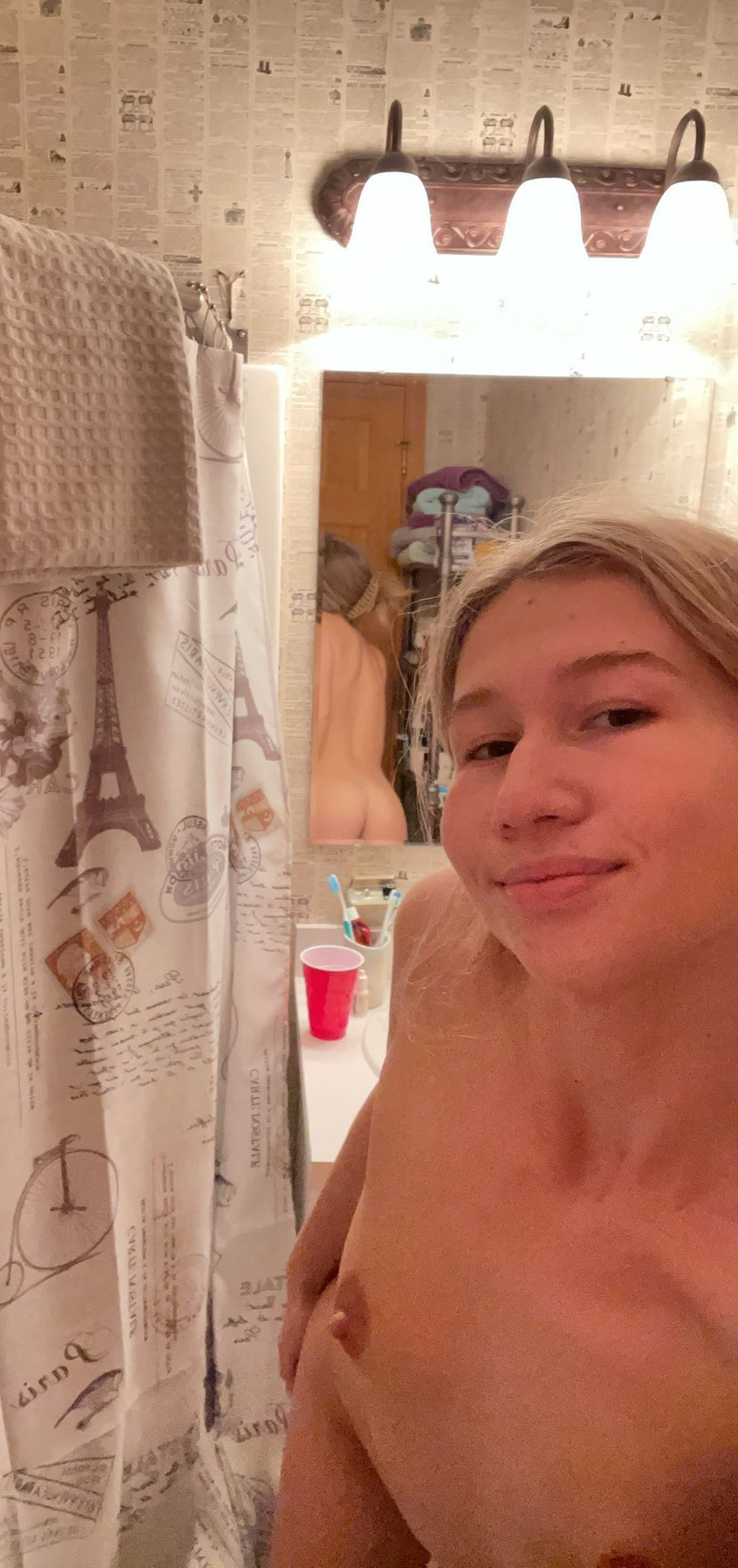 Sexy Teen Spreads