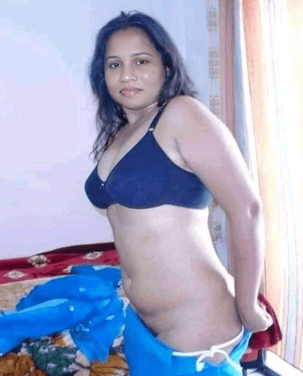 SRI LANKAN girl undress