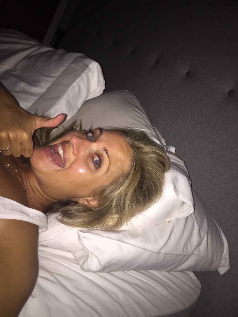 Hayley McQueen NUDE Leaks