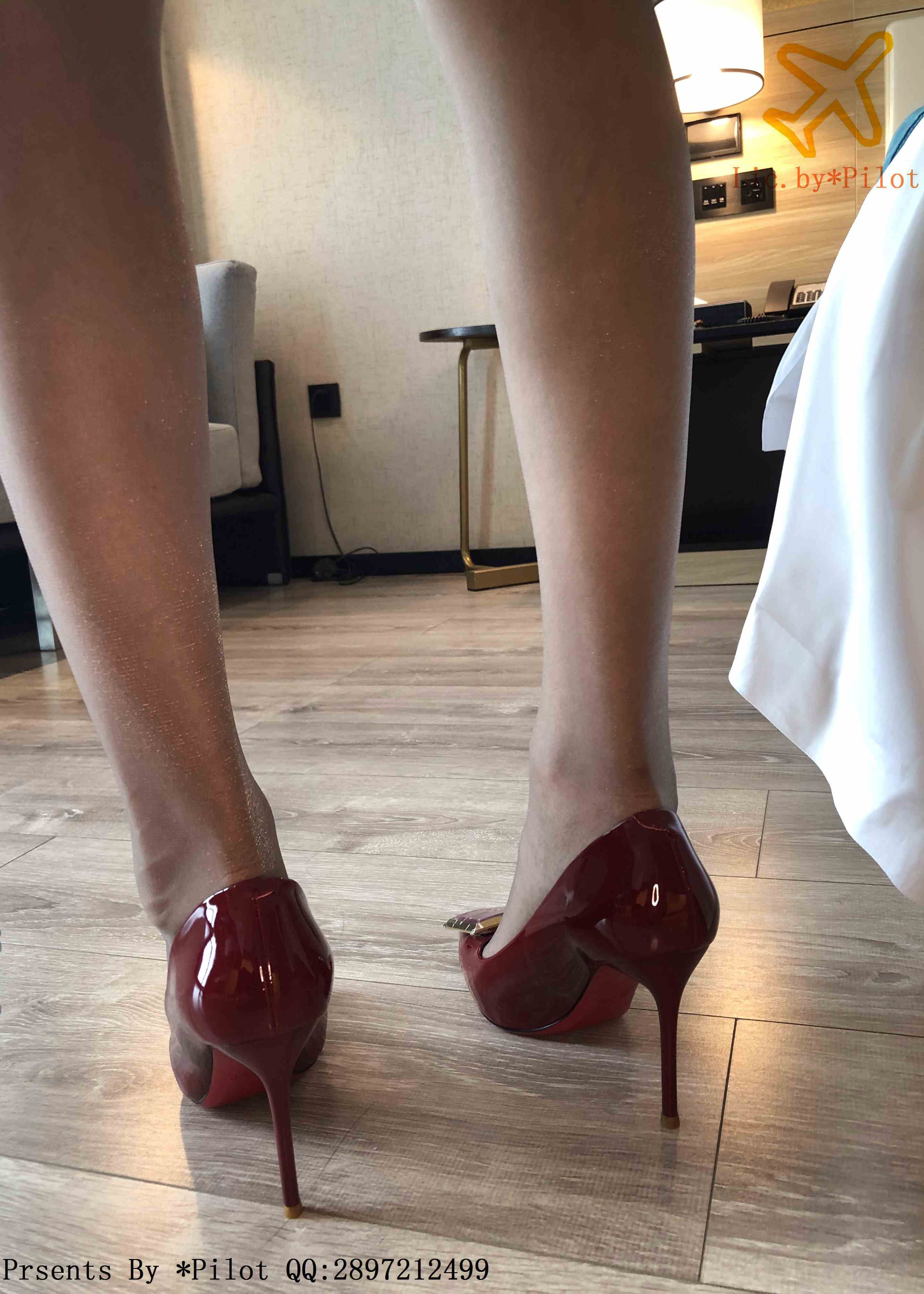 China Beauty Legs and feet 661